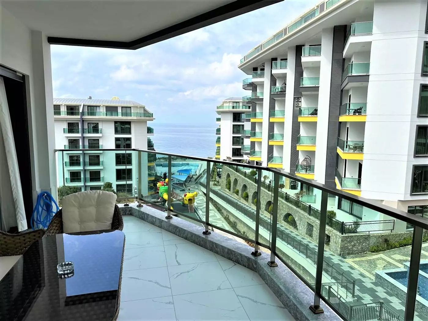 Flat 68m² in Turkey, Kargicak. Priced at 220000€ rent photo-33
