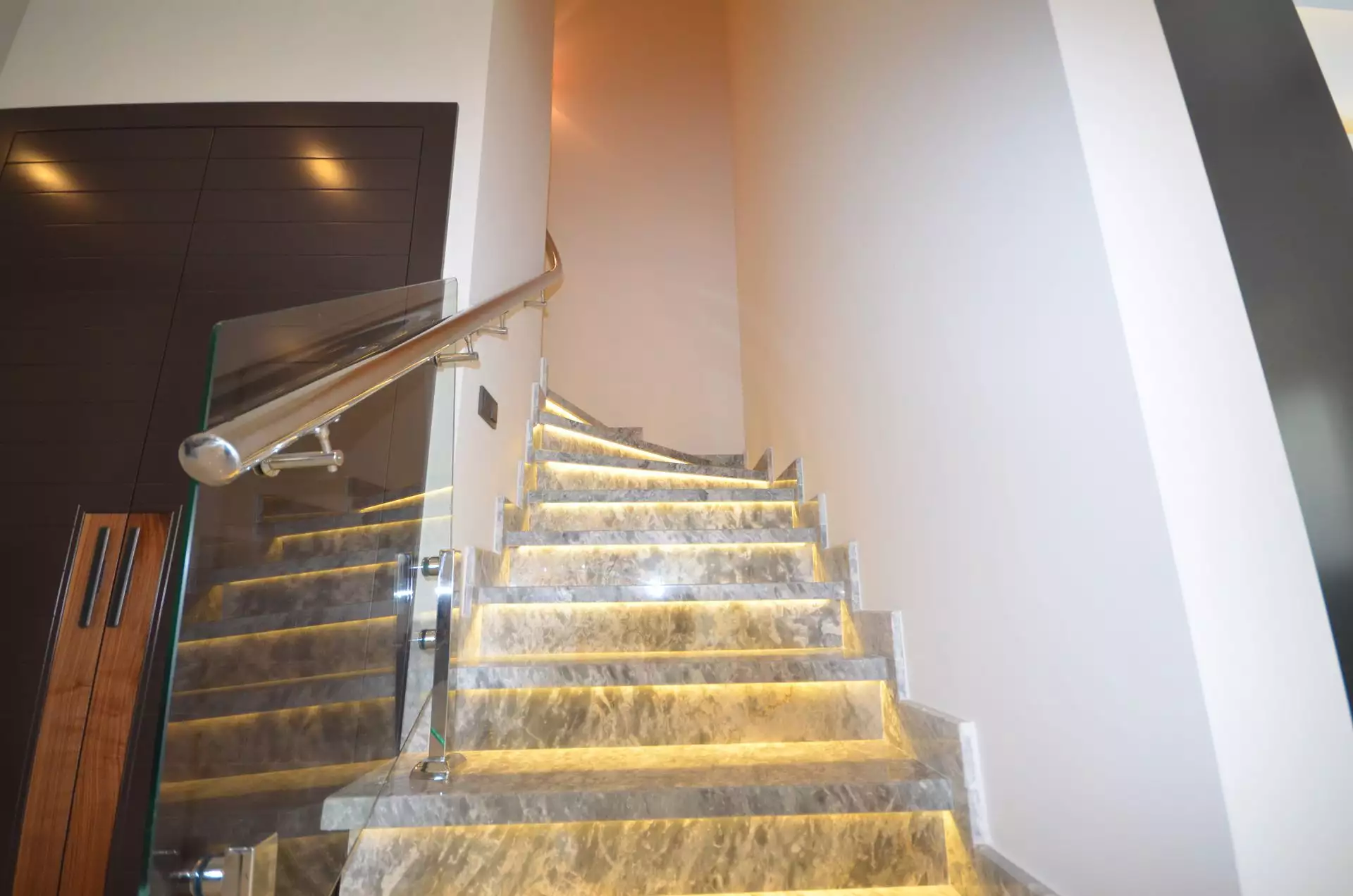 Flat 68m² in Turkey, Kargicak. Priced at 220000€ rent photo-53