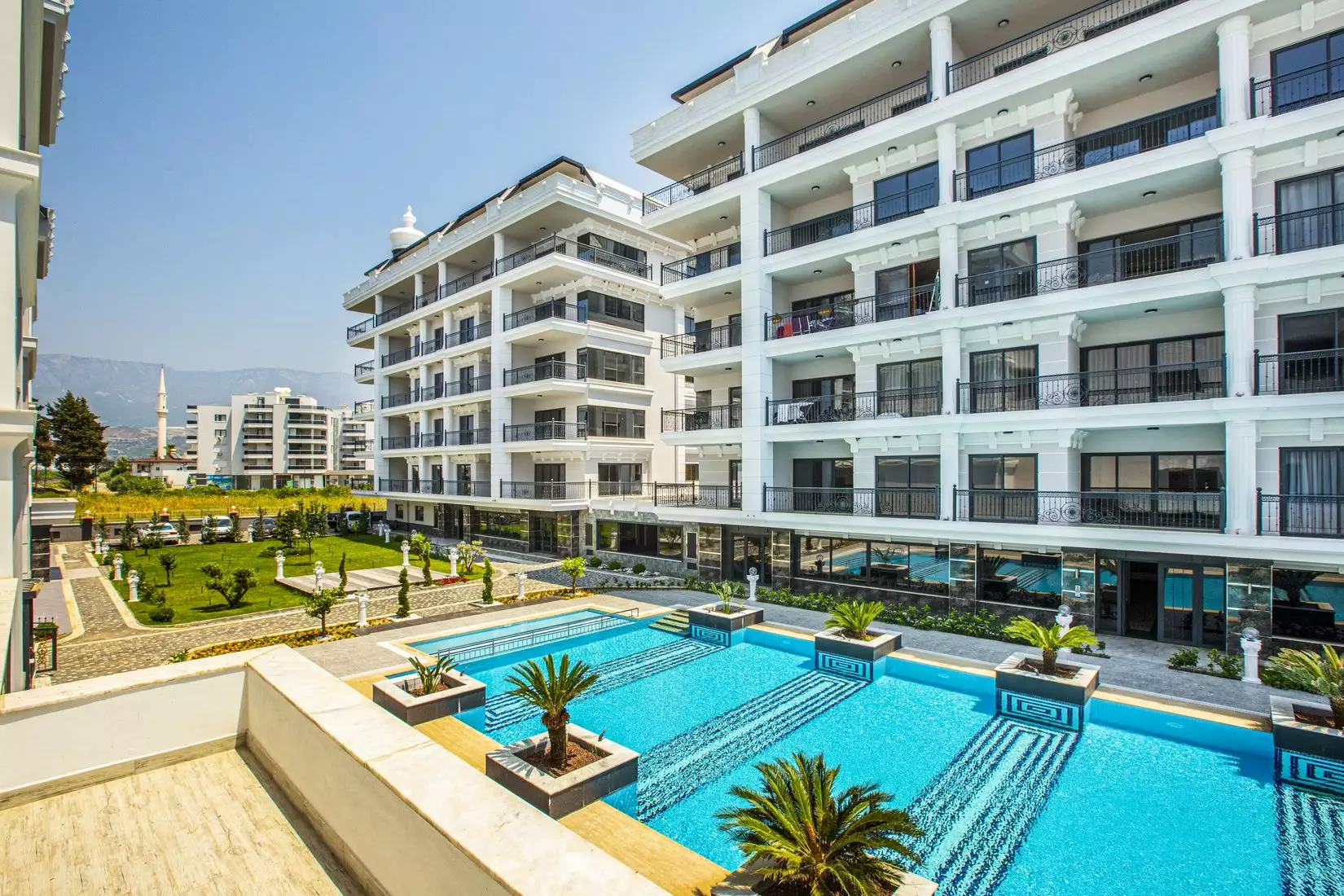 Flat 60m² in Turkey, Kargicak. Priced at 389000€ rent photo-2