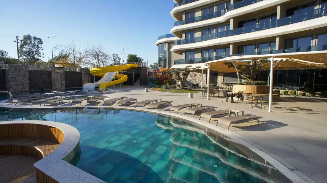 Flat 62m² in Turkey, Kargicak. Priced at 260000€ rent photo-61