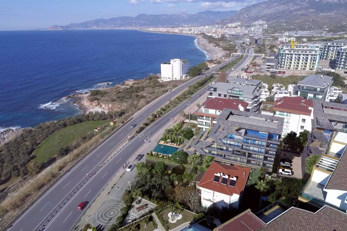 Flat 65m² in Turkey, Kargicak. Priced at 252000€ rent photo-14