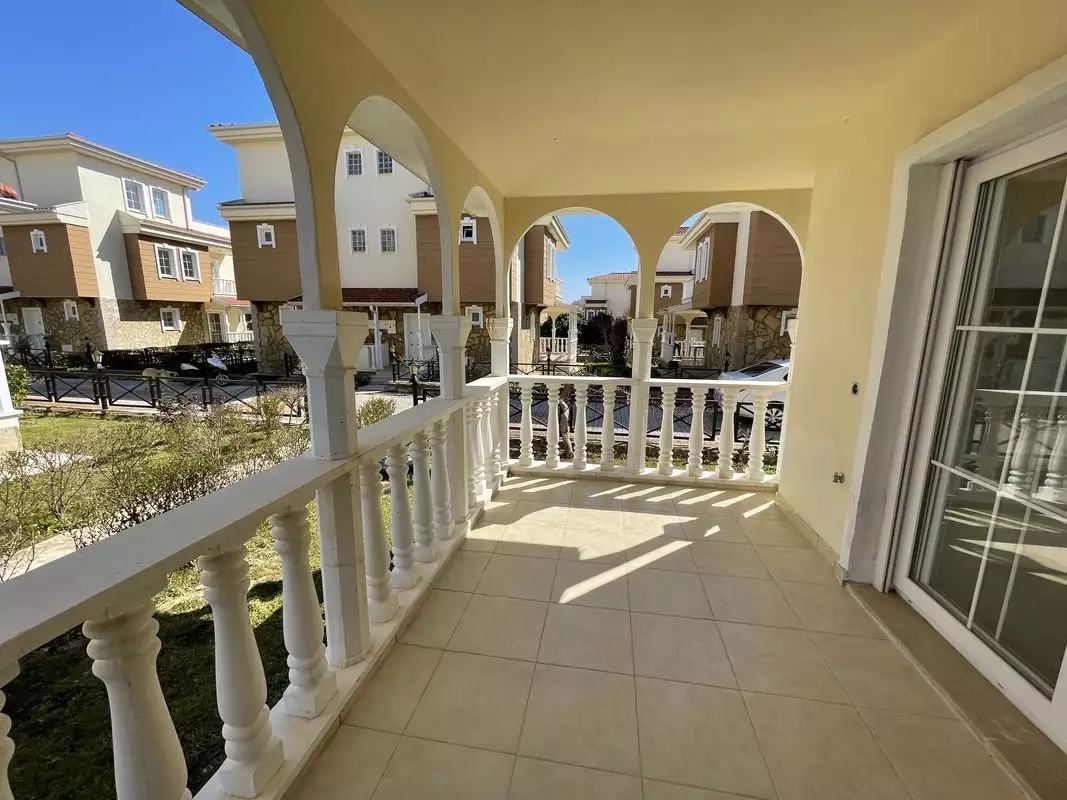 Flat 144m² in Turkey, Avsallar. Priced at 299000€ rent photo-2