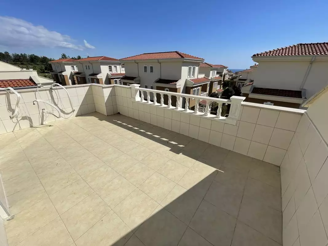 Flat 144m² in Turkey, Avsallar. Priced at 299000€ rent photo-4
