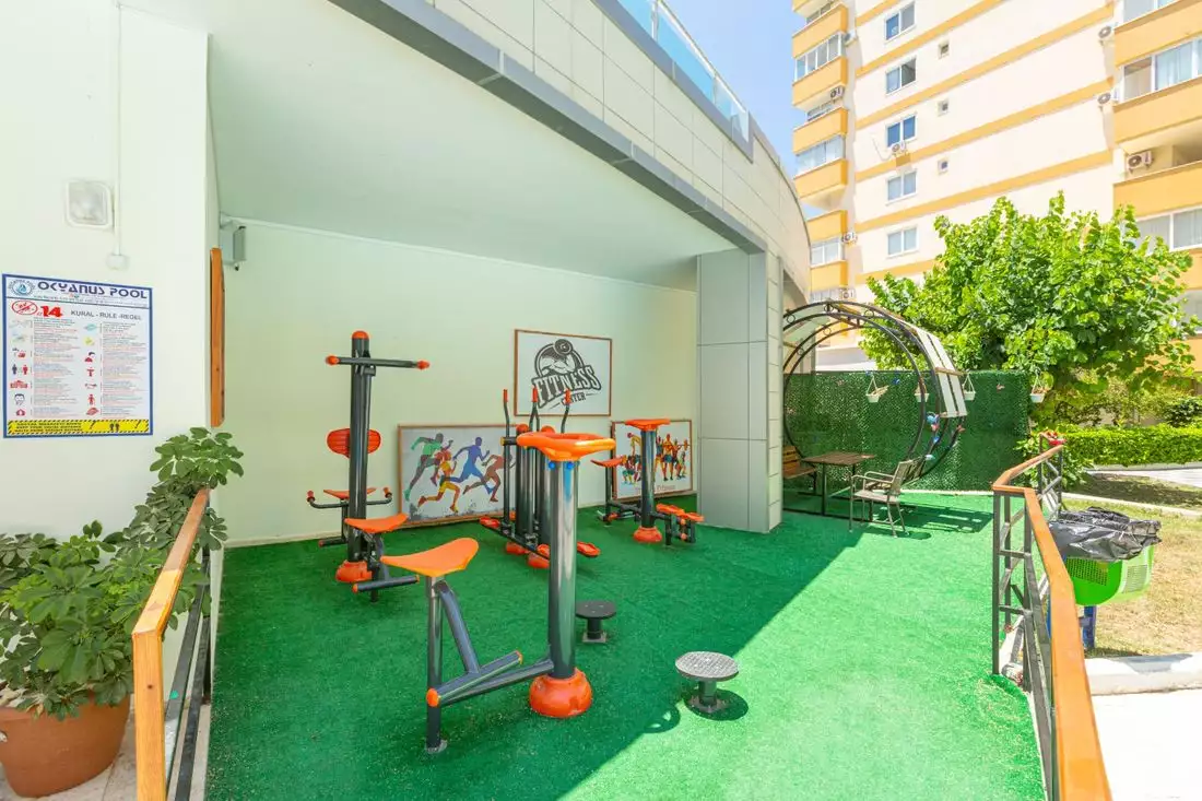 Flat 200m² in Turkey, Mahmutlar. Priced at 215000€ rent photo-4