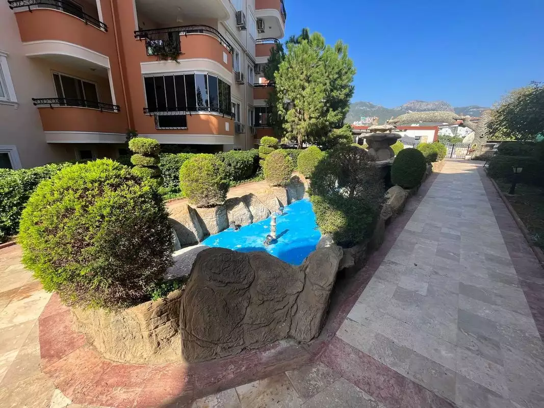 Flat 225m² in Portugal, Alcobasa. Priced at 350000€ rent photo-8