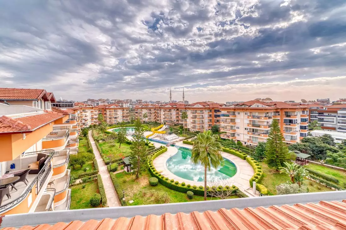 Flat 225m² in Portugal, Alcobasa. Priced at 350000€ rent photo-12