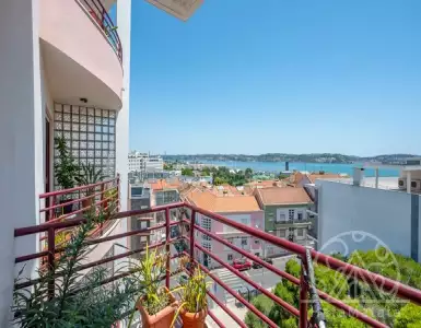 Купить flat в Portugal 513110£
