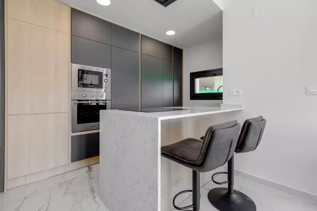 Flat 75m² in Spain, Alicante. Priced at 295000€ rent photo-11