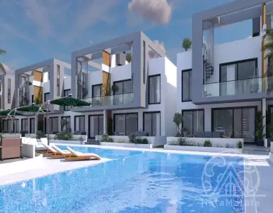 Buy in Cyprus for 215618€