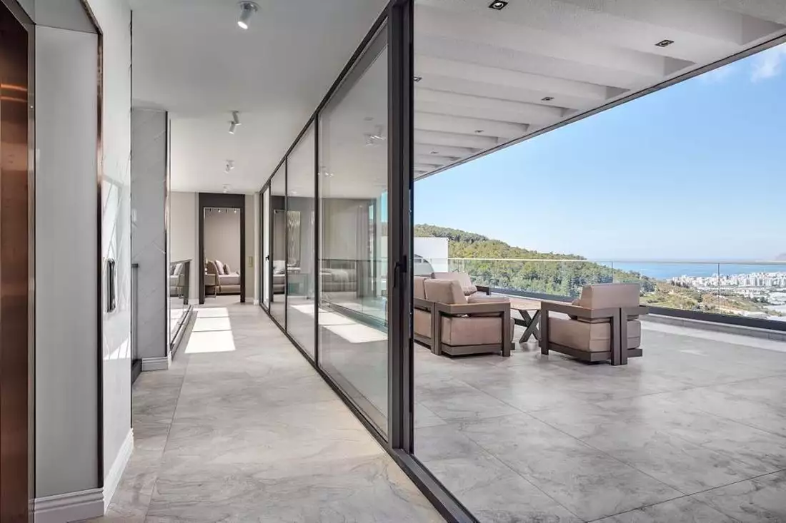 Villa 616m² in Turkey, Kargicak. Priced at 2450000€ rent photo-18