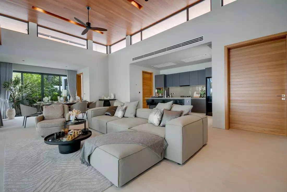 Villa 305m² in Thailand, Phuket. Priced at 611038€ rent photo-7