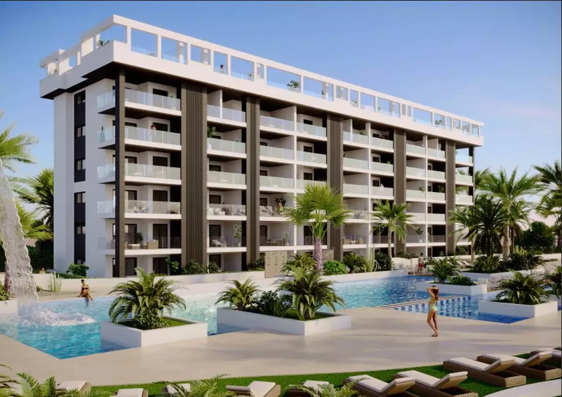 Flat 124m² in Spain, Torrevieja. Priced at 510400€ rent photo-1