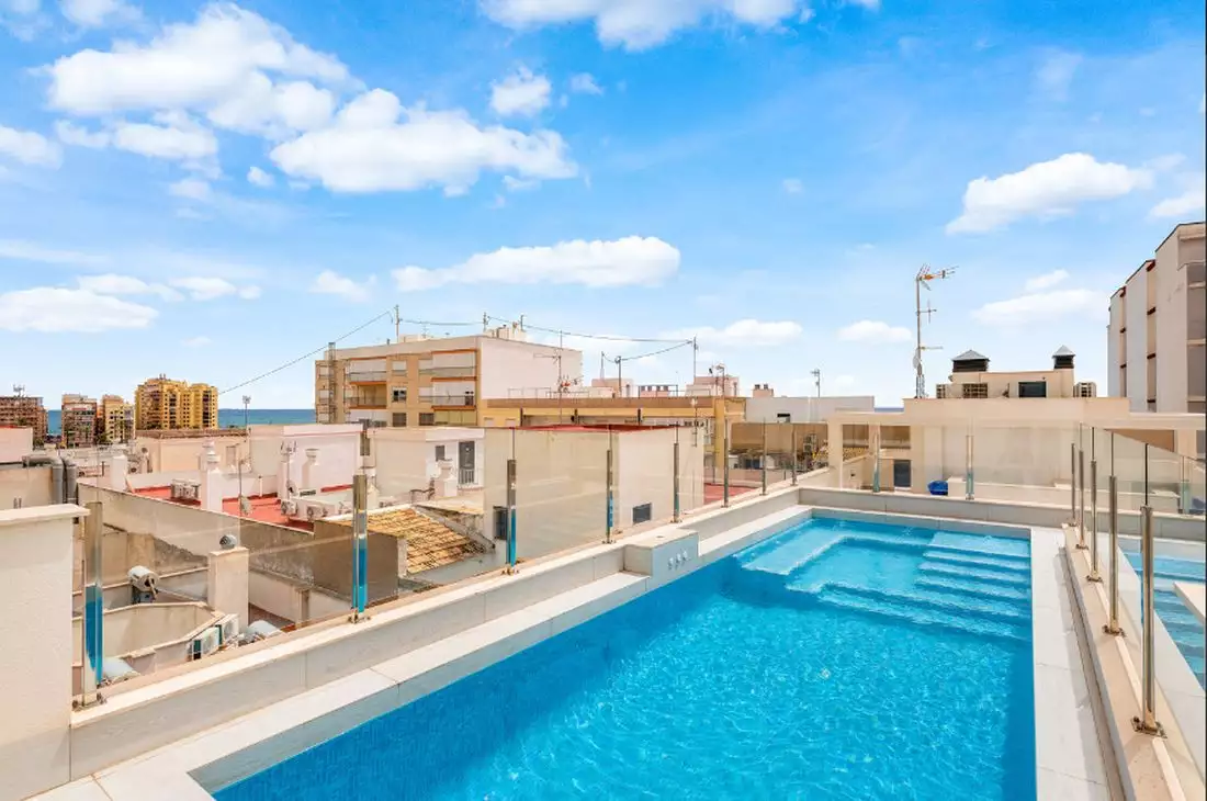 Flat 73m² in Spain, Torrevieja. Priced at 349950€ rent photo-3
