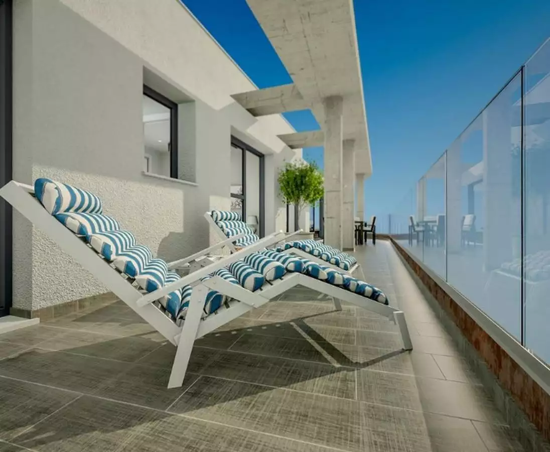 Flat 47m² in Spain, Torrevieja. Priced at 195000€ rent photo-5
