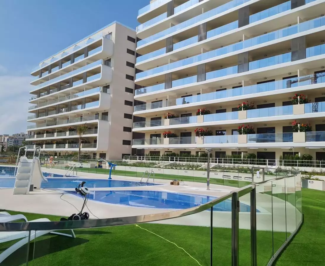 Flat 90m² in Spain, Alicante. Priced at 450000€ rent photo-2