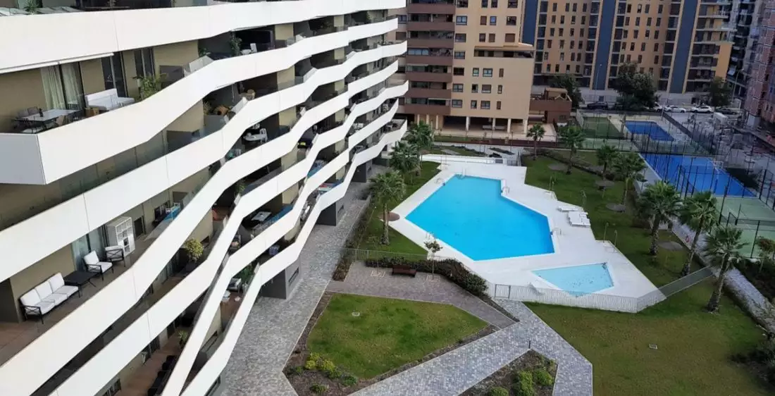 Flat 131m² in Spain, Alicante. Priced at 625000€ rent photo-5