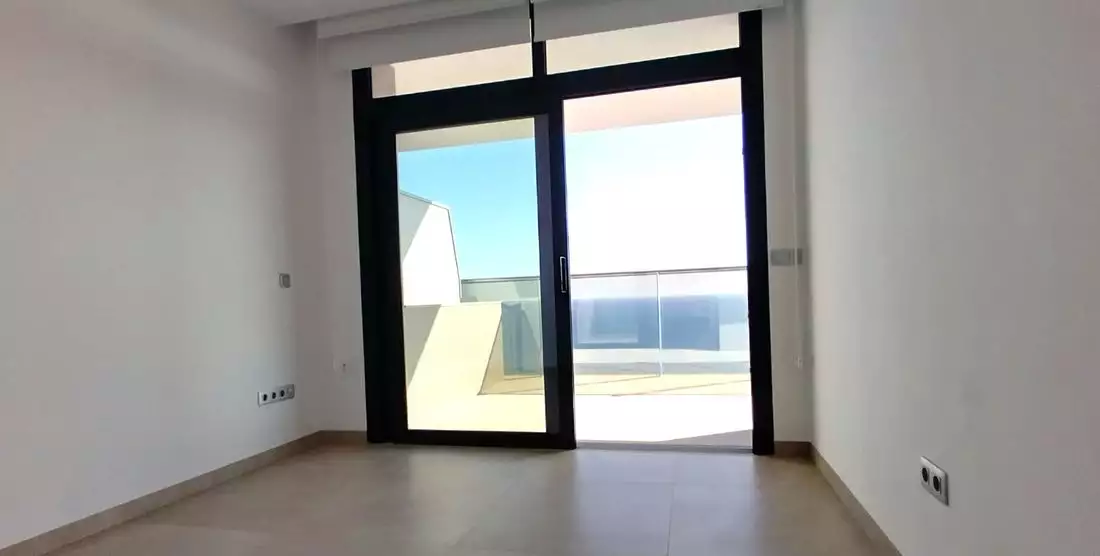 Flat 135m² in Spain, Benidorm. Priced at 759000€ rent photo-4