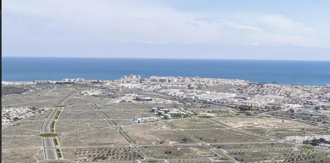 Flat 261m² in Spain, Torrevieja. Priced at 478000€ rent photo-6