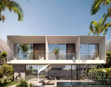 Buy in Indonesia for 461758€