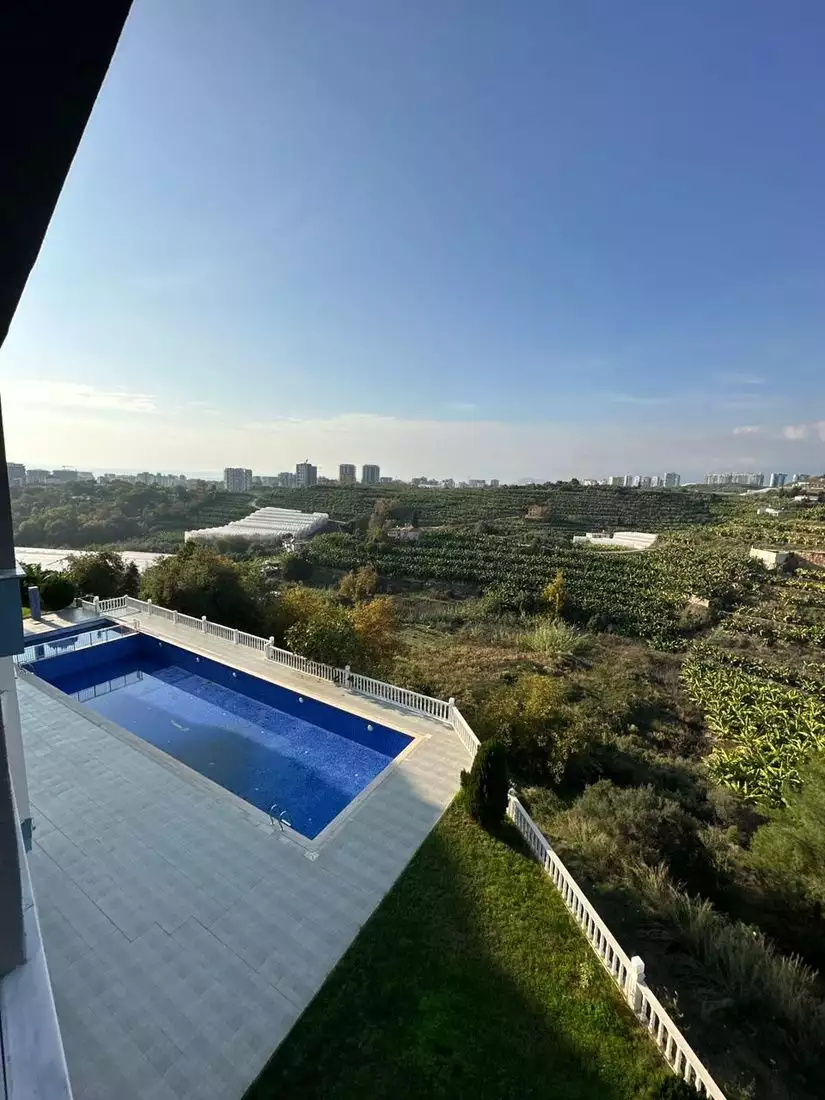 Flat 55m² in Turkey, Kargicak. Priced at 115000€ rent photo-9