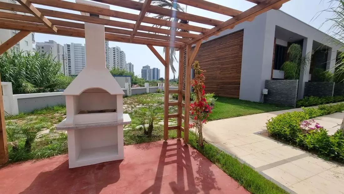 Flat 100m² in Turkey, Mersin. Priced at 115000€ rent photo-8