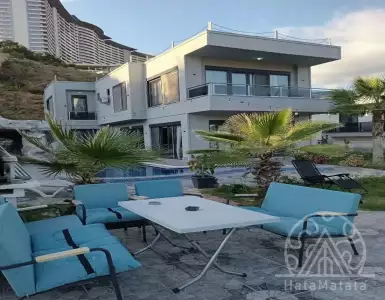 Buy in Turkey for 305000€