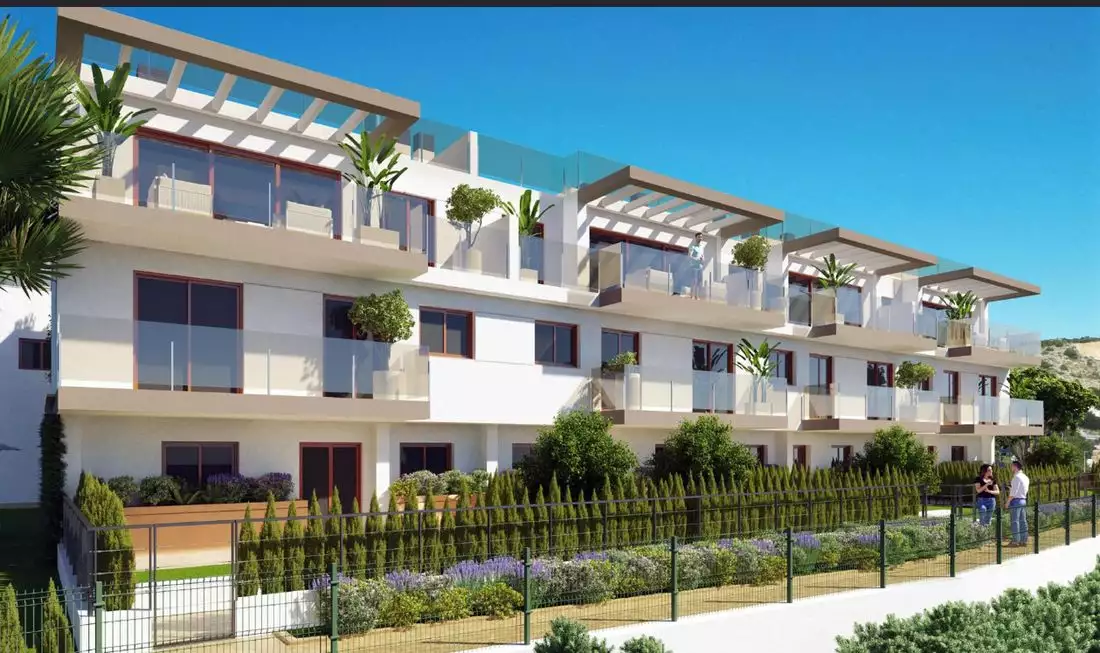 Townhouse 168m² in Spain, Alicante. Priced at 390000€ rent photo-1
