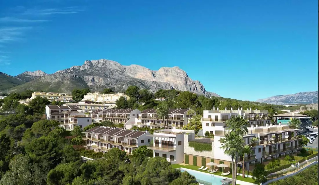 Townhouse 168m² in Spain, Alicante. Priced at 390000€ rent photo-2