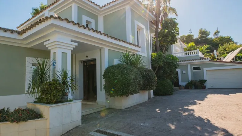 House 716m² in Portugal, Oeirash. Priced at 2565552£ rent photo-6