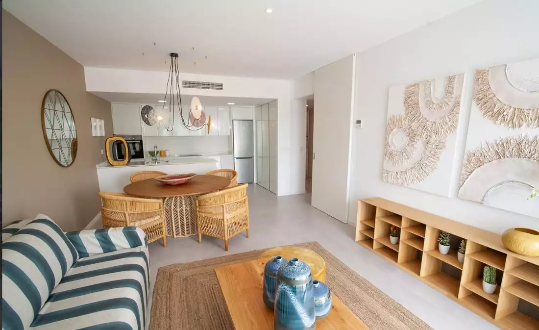 Flat 138m² in Spain, Benidorm. Priced at 340000€ rent photo-15