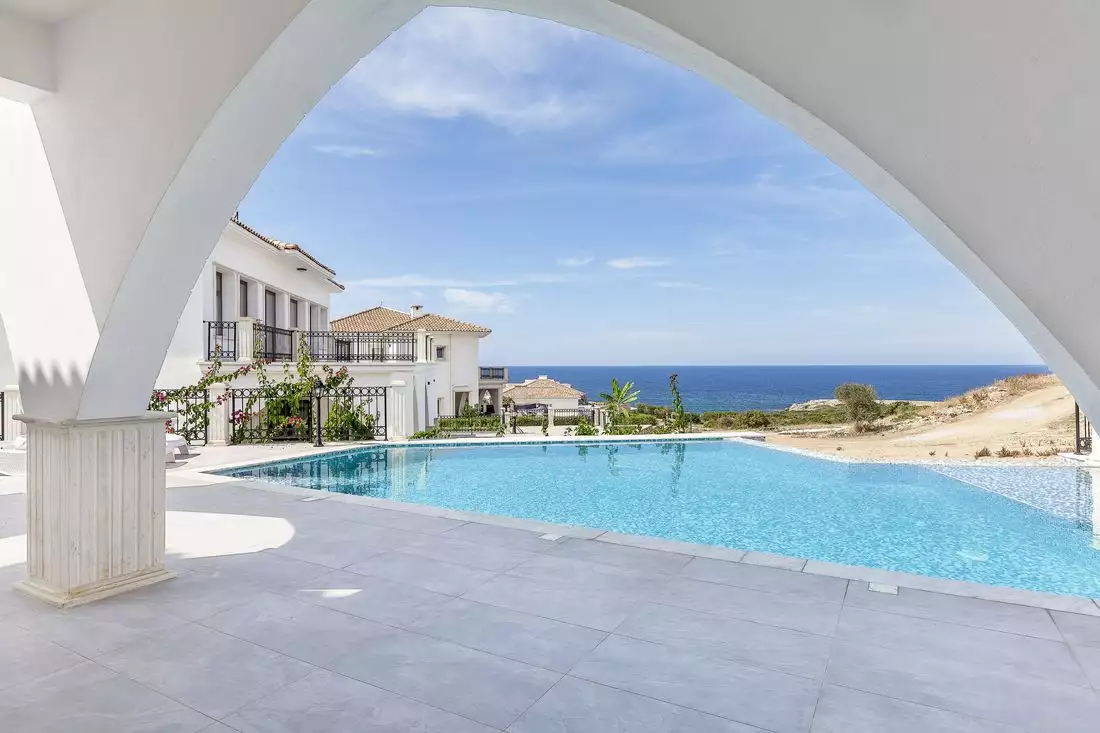 Villa 180m² in Cyprus, Esentepe. Priced at 2564050€ rent photo-13