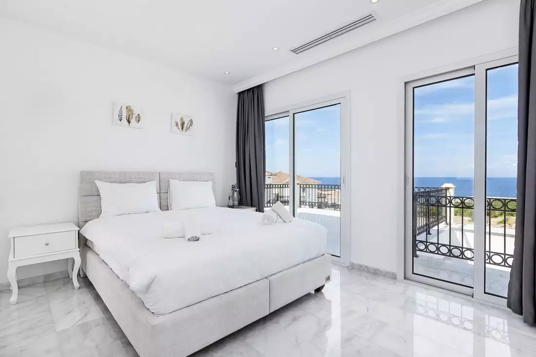 Villa 180m² in Cyprus, Esentepe. Priced at 2564050€ rent photo-32