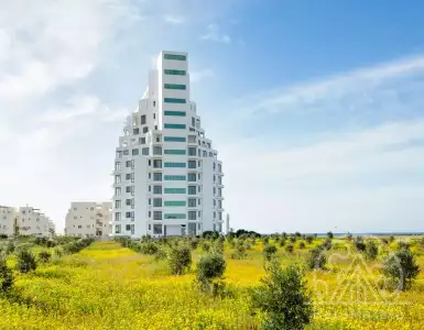 Buy in Cyprus for 174825€