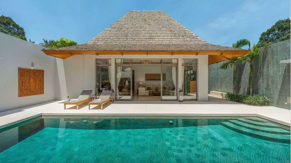 Villa 335m² in Thailand, Phuket. Priced at 666500€ rent photo-4