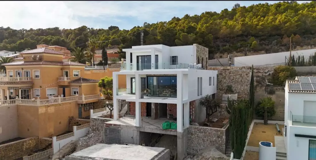 Villa 292m² in Spain, Alicante. Priced at 1825000€ rent photo-3