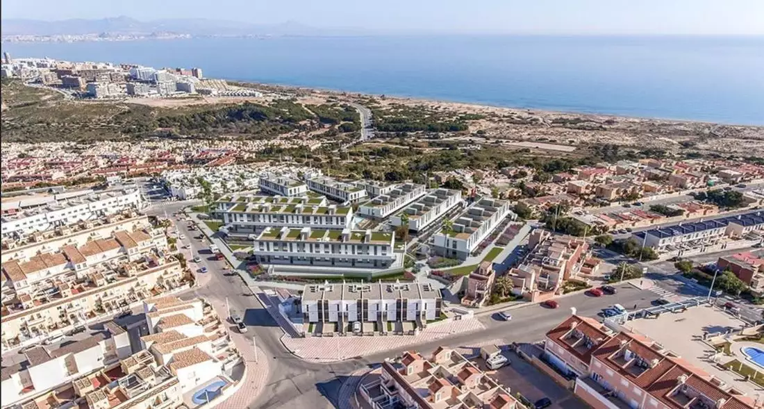 Flat 102m² in Spain, Alicante. Priced at 405000€ rent photo-5