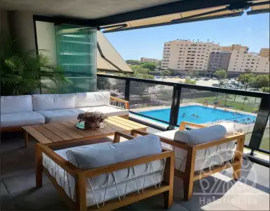 Buy in Spain for 450000€