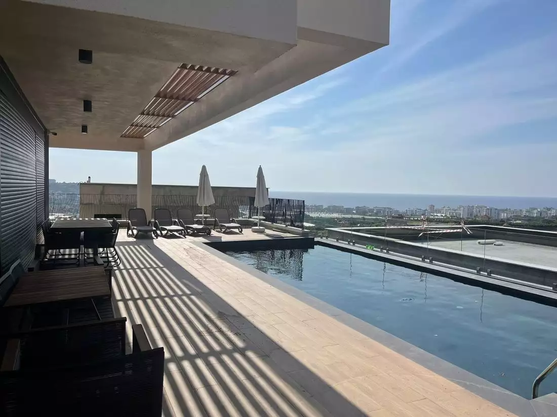 Villa 180m² in Turkey, Kargicak. Priced at 800000€ rent photo-2