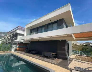 Buy in Turkey for 800000€