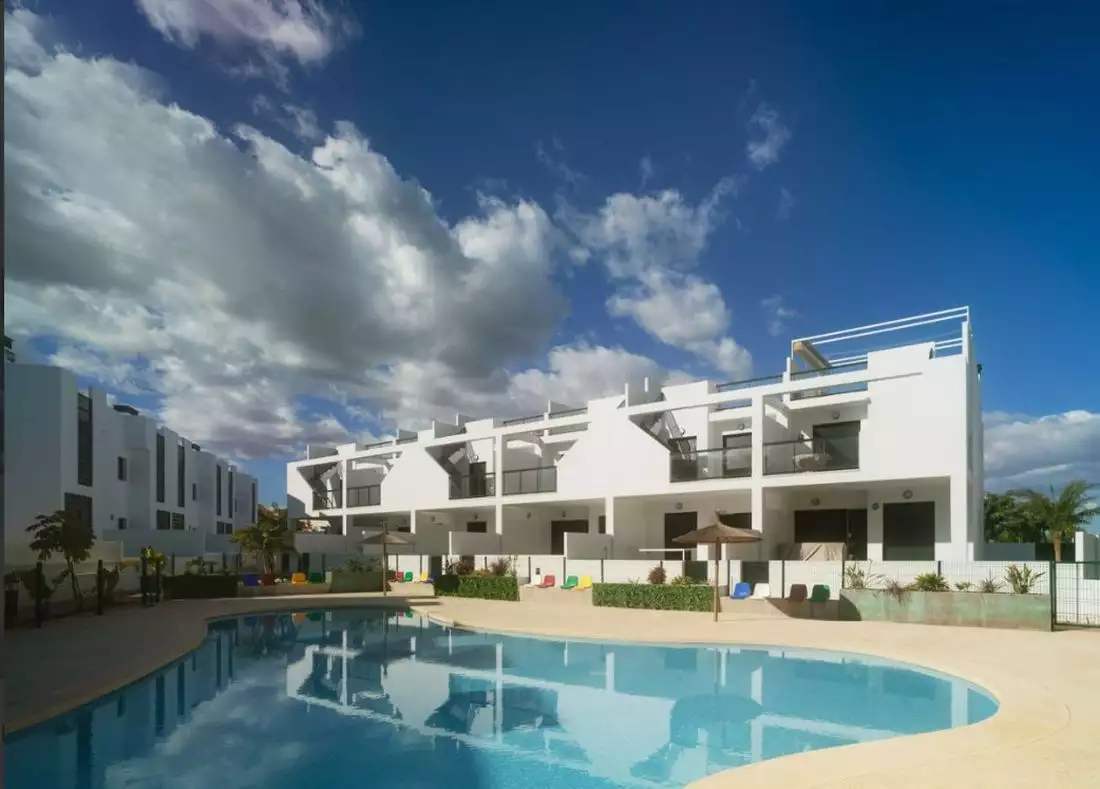 Flat 102m² in Spain, Alicante. Priced at 319000€ rent photo-4