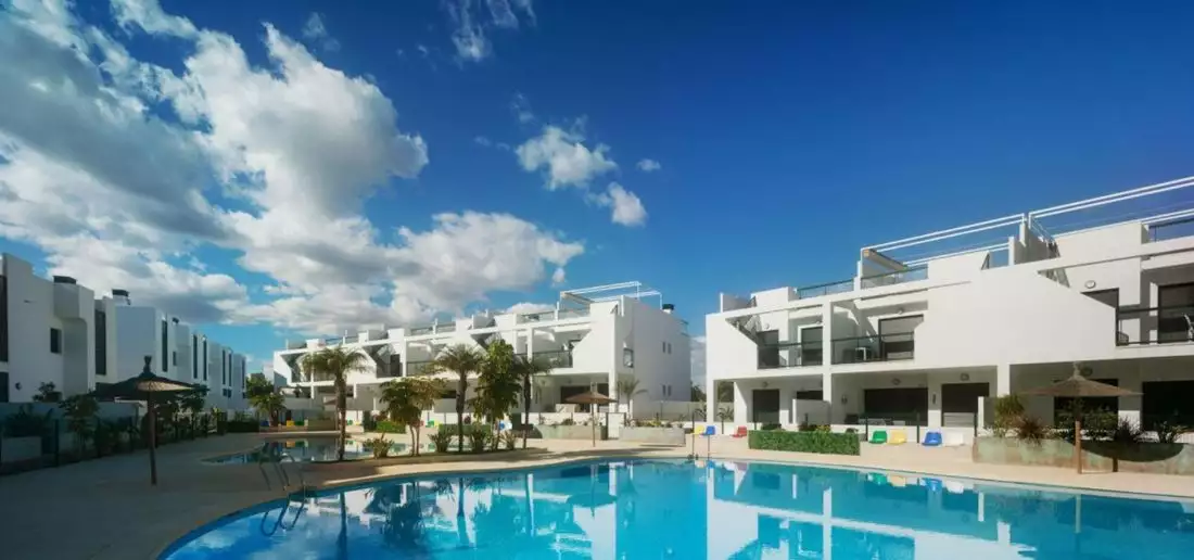 Flat 102m² in Spain, Alicante. Priced at 319000€ rent photo-9