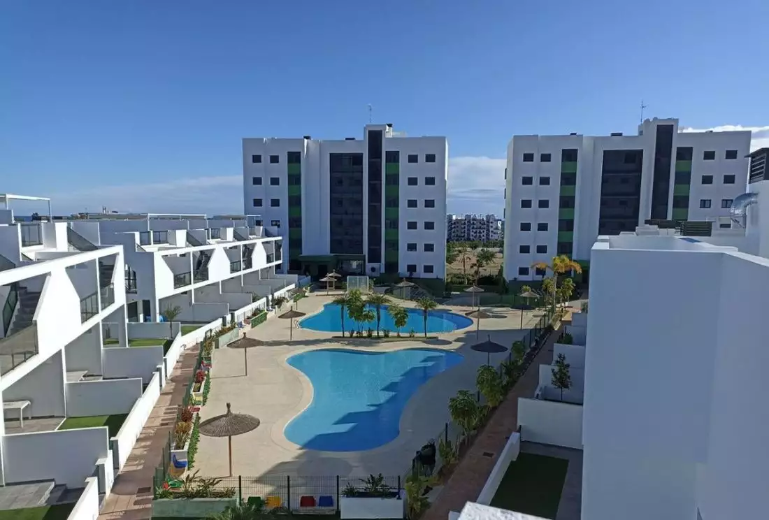 Flat 102m² in Spain, Alicante. Priced at 319000€ rent photo-10
