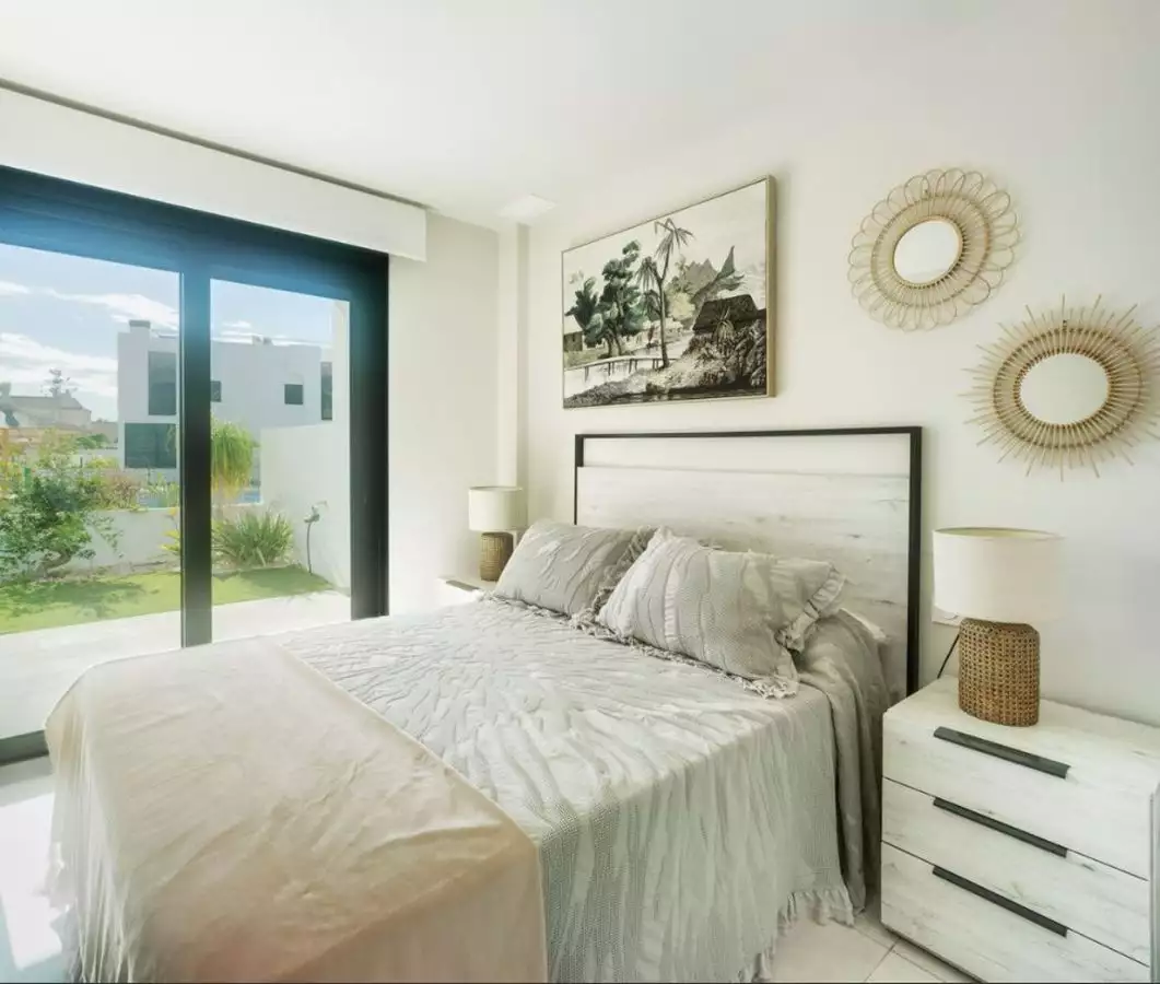 Flat 102m² in Spain, Alicante. Priced at 319000€ rent photo-14