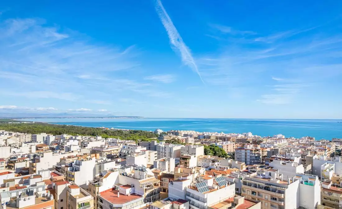 Flat 102m² in Spain, Alicante. Priced at 289000€ rent photo-4