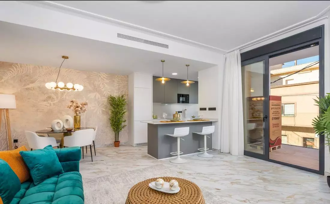 Flat 102m² in Spain, Alicante. Priced at 289000€ rent photo-7