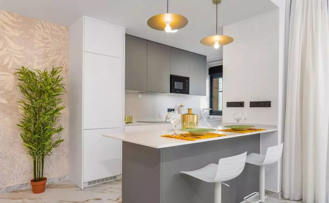 Flat 102m² in Spain, Alicante. Priced at 289000€ rent photo-12