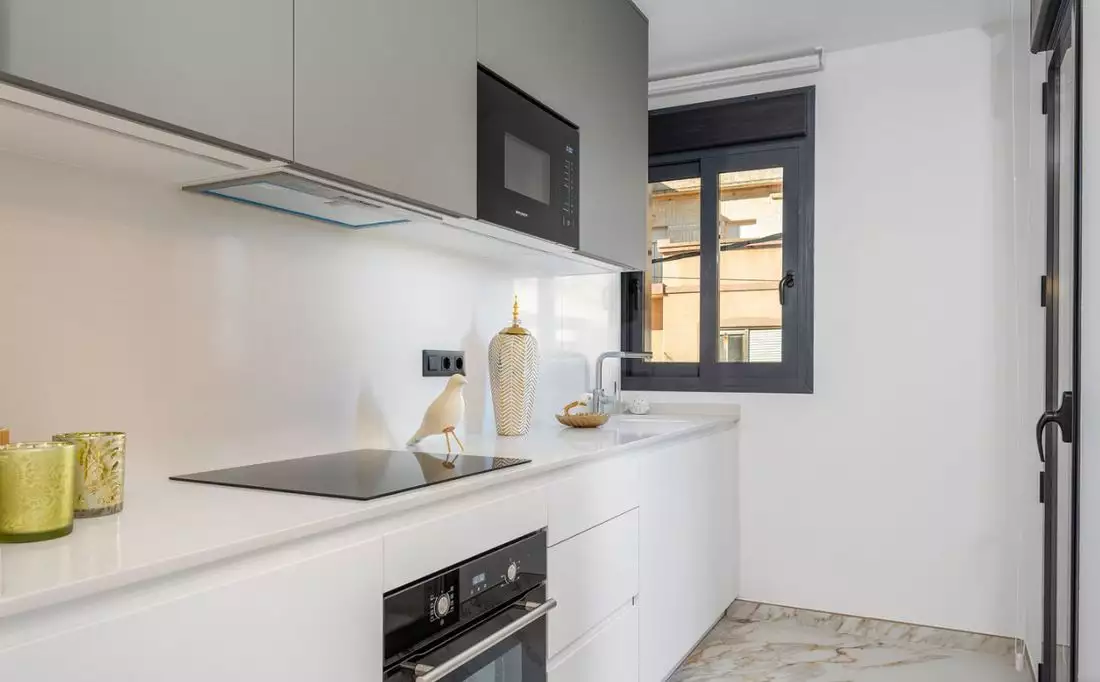 Flat 102m² in Spain, Alicante. Priced at 289000€ rent photo-13