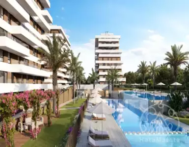 Buy in Spain for 348000€