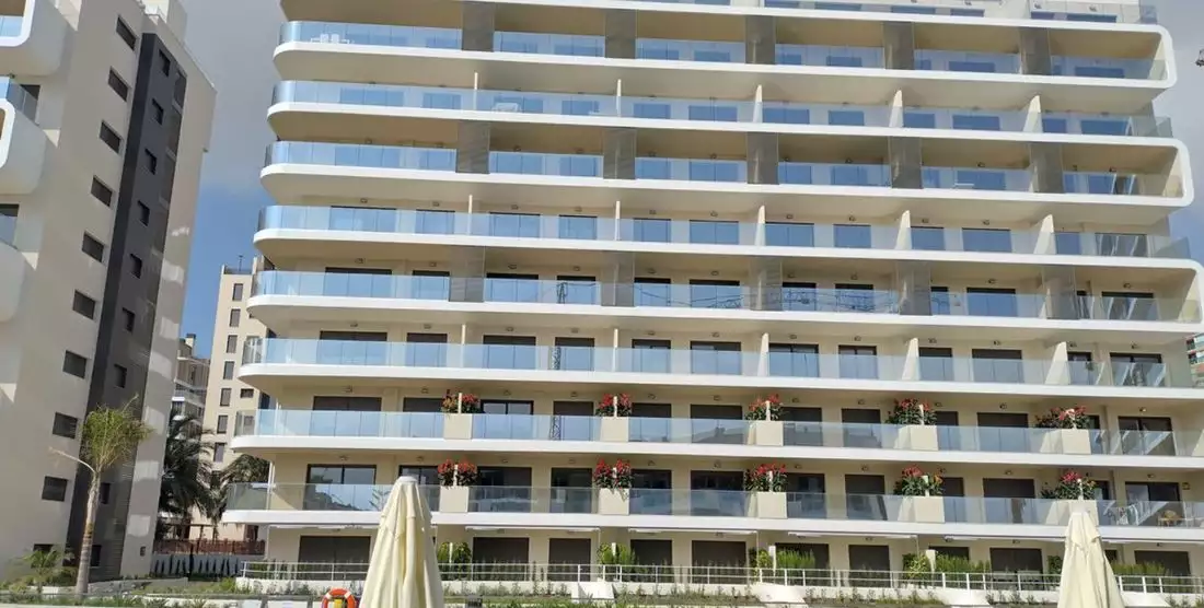 Flat 90m² in Spain, Alicante. Priced at 525000€ rent photo-2