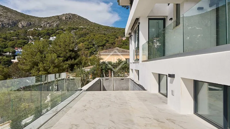 House 618m² in Spain, Malaga. Priced at 1913293£ rent photo-3